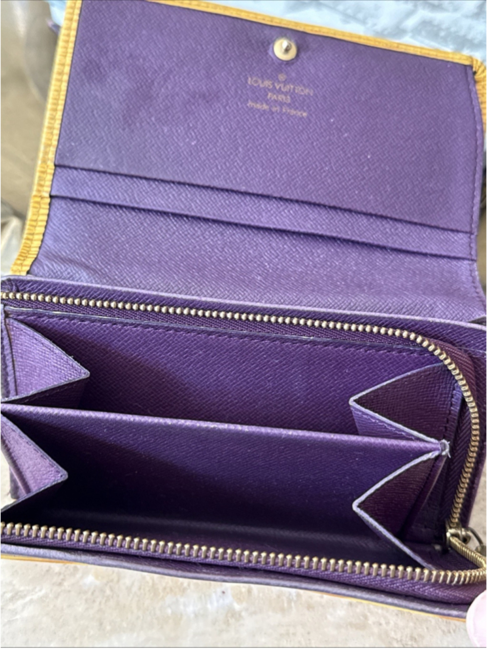 LOUIS VUITTON Epi Leather Bi-Fold Wallet Portefeuille Trésor Folding Wallet - Picture 6 of 10